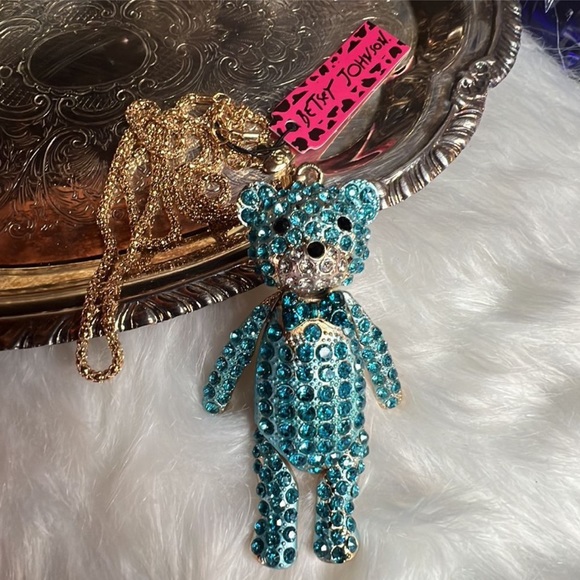 Betsey Johnson Teddy Bear Charm Necklace Pendant w/ Blue Crystals & Gold Chain - Picture 4 of 5